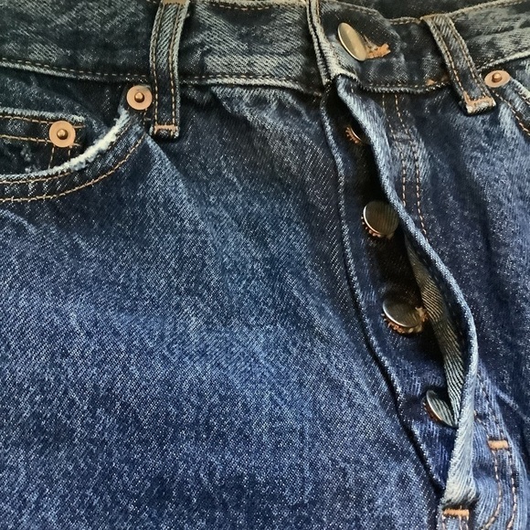 CURBAN Outfitters BDG Premium High-Waisted Dad Jean - Picture 10 of 11